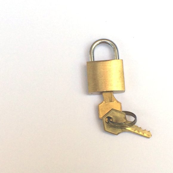 3/4" wide Small gold brass metal padlock with key for storage or travel - Picture 3 of 7